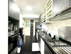 The Riverina (D18), Terrace #536074291